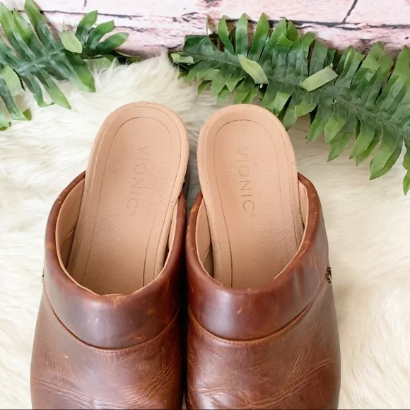 Vionic Kacie Brown Leather Clog Size 8 Wide - Picture 4 of 11